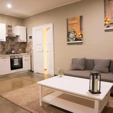 Katana Apartment *